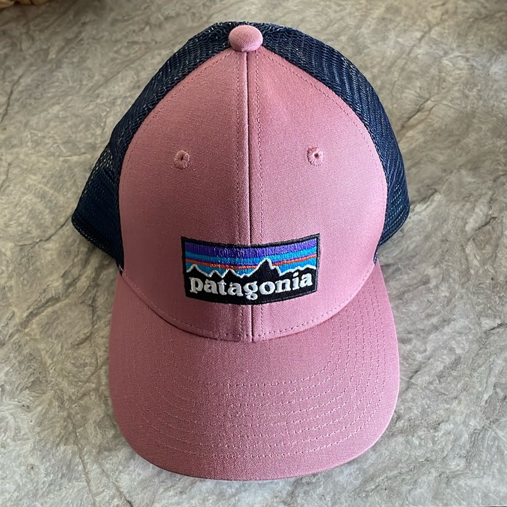 COPY - NWOT Kids' Trucker Hat